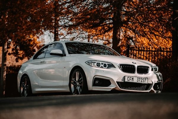Quels sont les critères pour choisir un kit turbo pour une conduite sportive avec une BMW M3?
